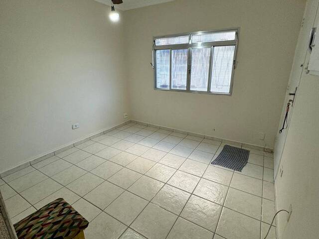 #V017 - Apartamento para Venda em Santos - SP