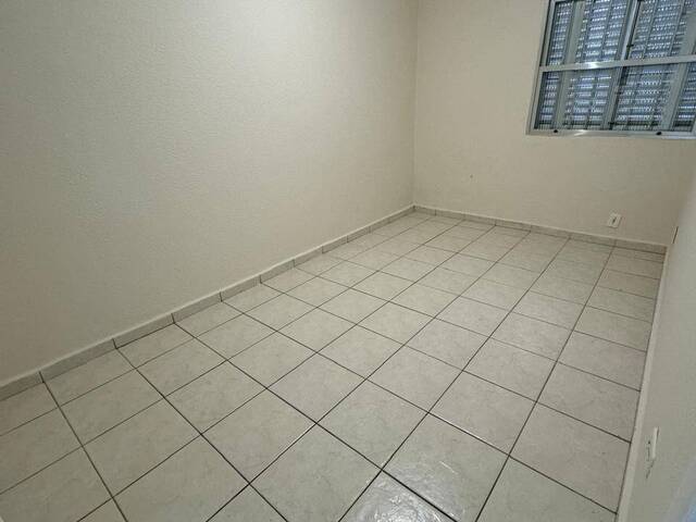 Apartamento para Venda em Santos - 4